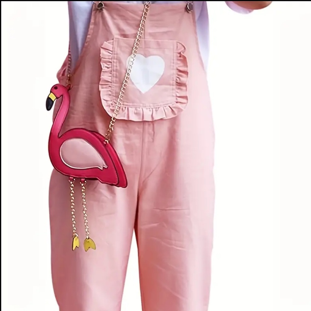 🆕 Novelty Pink Flamingo Crossbody Bag - Chain Strap and Legs - Super Dazzlin’ 🦩